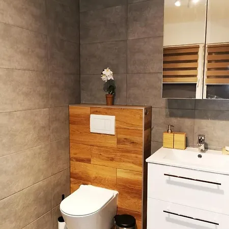 Pintes 38 A 아파트 *