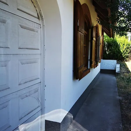 Apartament Pintes 38 A