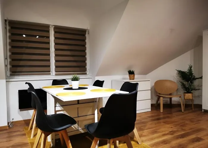 Pintes 38 A Apartment Dunaújváros